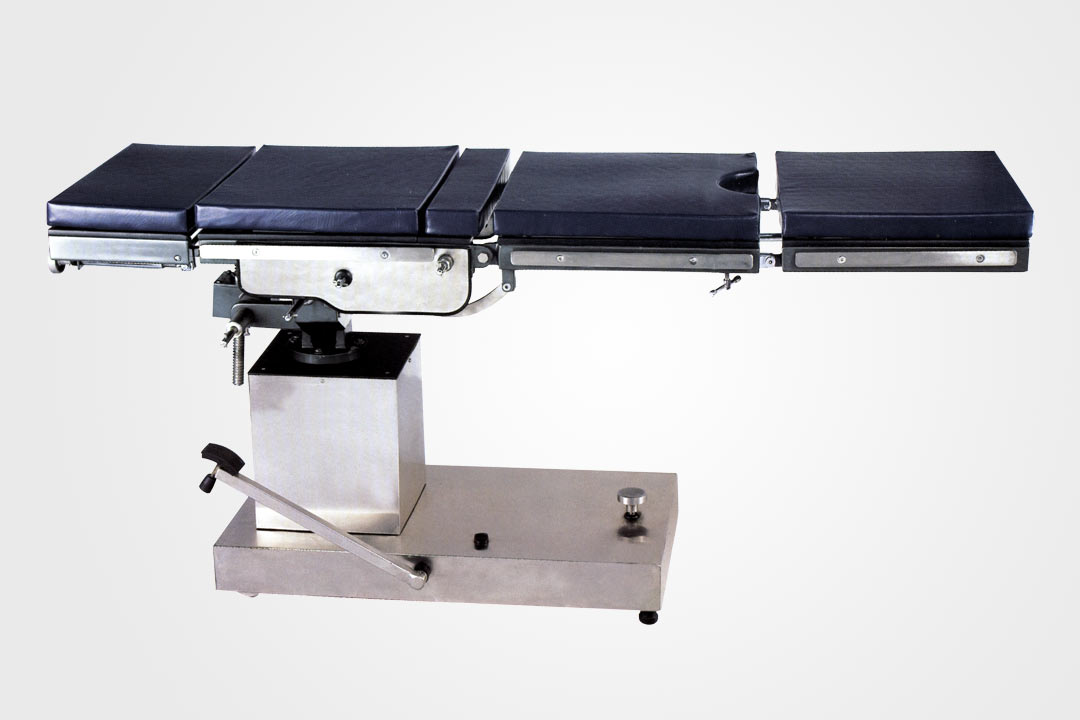 HYDRAULIC OPERATING TABLE